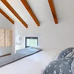 Adorable With Private Garden And Bubble Bath * Πούλα