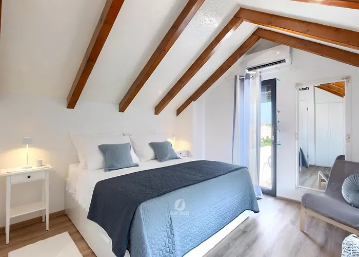 بيت للعطل Adorable With Private Garden And Bubble Bath